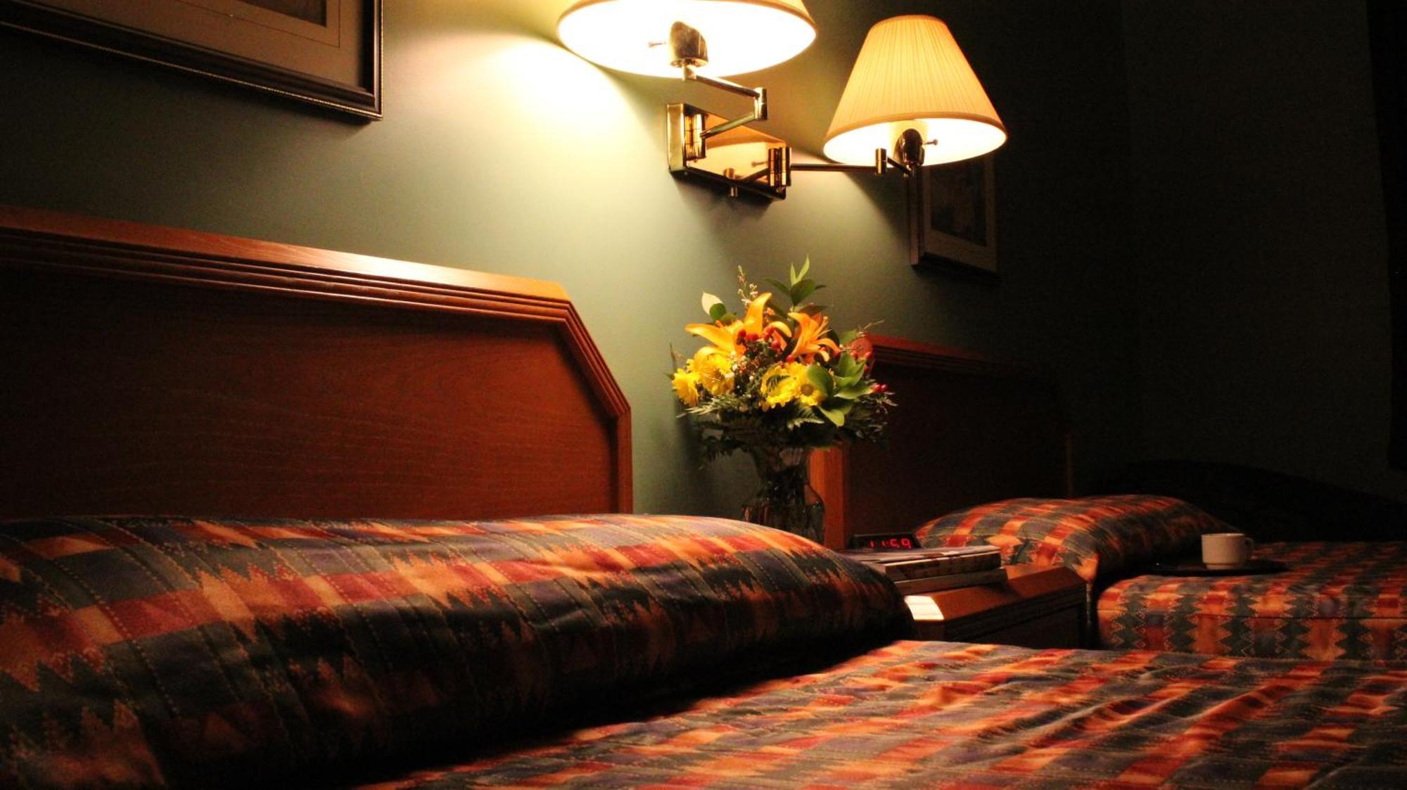 Hotel Val-Des-Sources Asbestos Экстерьер фото
